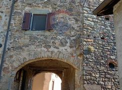 Casa Bi/Trifamiliare in Residenziale