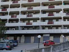 Negozio/Locale commerciale in Commerciale