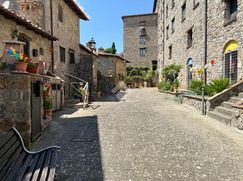 Casa Bi/Trifamiliare in Residenziale