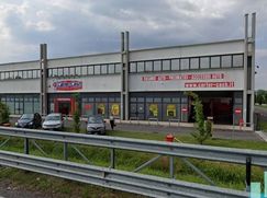 Capannone in Commerciale