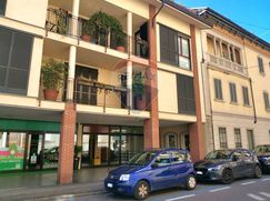 Negozio/Locale commerciale in Commerciale