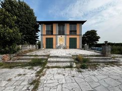Villa in Residenziale