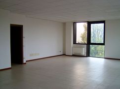 Ufficio in Commerciale