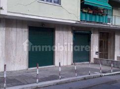 Negozio/Locale commerciale in Commerciale