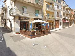 Negozio/Locale commerciale in Commerciale