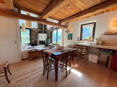 Casa Bi/Trifamiliare in Residenziale