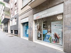 Negozio/Locale commerciale in Commerciale
