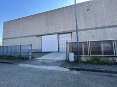 Capannone in Commerciale