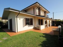 Villa in Residenziale
