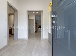 Casa Bi/Trifamiliare in Residenziale
