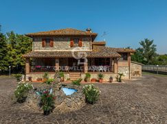 Rustico/Casale in Residenziale
