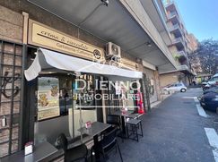 Negozio/Locale commerciale in Commerciale