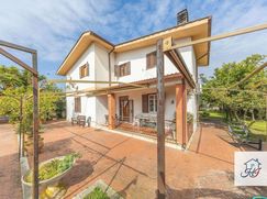 Villa in Residenziale