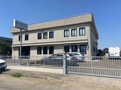 Capannone in Commerciale