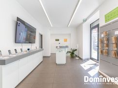 Negozio/Locale commerciale in Commerciale