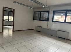 Ufficio in Commerciale