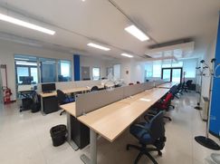 Ufficio in Commerciale