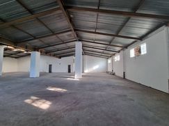 Negozio/Locale commerciale in Commerciale