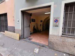 Negozio/Locale commerciale in Commerciale