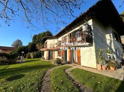 Casa Bi/Trifamiliare in Residenziale