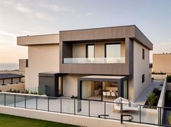 Casa Bi/Trifamiliare in Residenziale