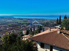 Villa in Residenziale