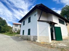 Casa Bi/Trifamiliare in Residenziale