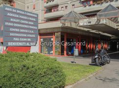 Negozio/Locale commerciale in Commerciale