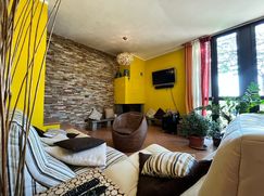 Casa Bi/Trifamiliare in Residenziale