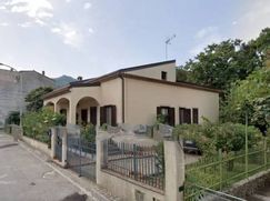 Villa in Residenziale