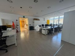 Ufficio in Commerciale