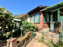 Casa Bi/Trifamiliare in Residenziale