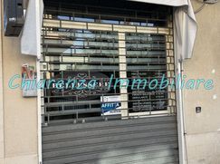 Negozio/Locale commerciale in Commerciale