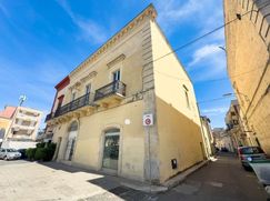 Negozio/Locale commerciale in Commerciale