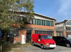Capannone in Commerciale