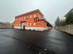 Capannone in Commerciale