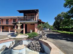 Casa Bi/Trifamiliare in Residenziale