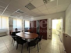 Ufficio in Commerciale