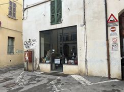 Negozio/Locale commerciale in Commerciale