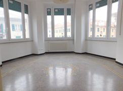 Ufficio in Commerciale