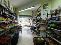 Negozio/Locale commerciale in Commerciale