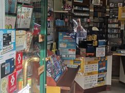 Attività/Licenza (con o senza mura) in Commerciale