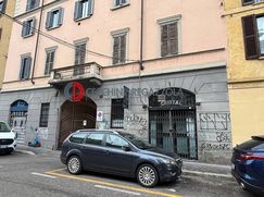 Negozio/Locale commerciale in Commerciale