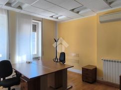 Ufficio in Commerciale