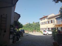 Casa Bi/Trifamiliare in Residenziale
