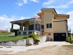Villa in Residenziale