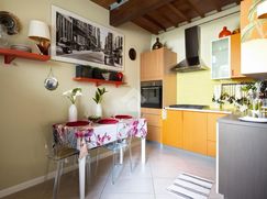 Casa Bi/Trifamiliare in Residenziale