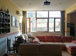 Casa Bi/Trifamiliare in Residenziale
