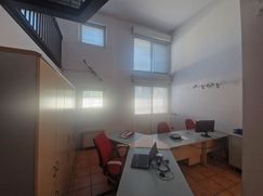 Ufficio in Commerciale