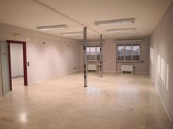 Ufficio in Commerciale